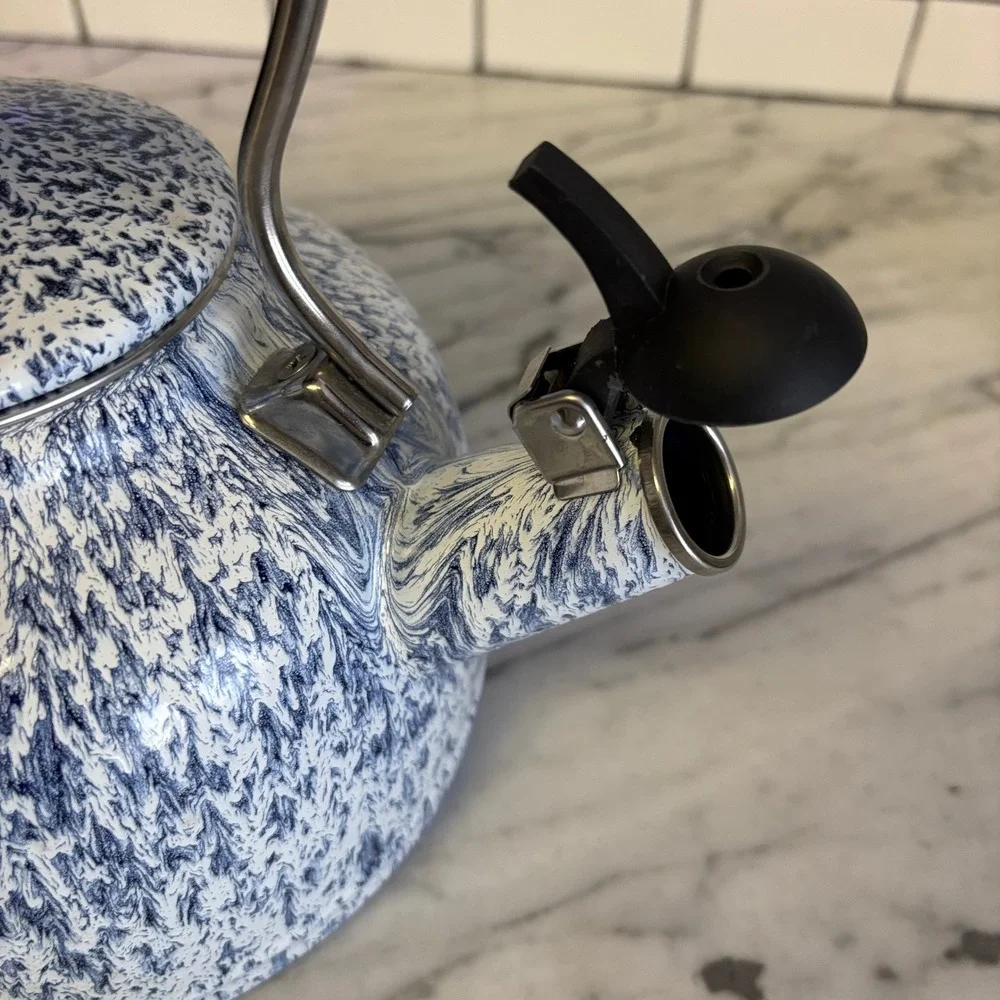 Chantal Vintage Series Whistling Enamel On Steel Splatter Blue Tea Kettle 1.7qt